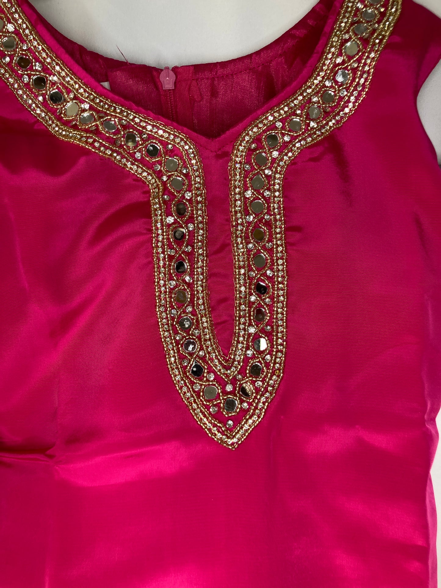Rangrez in hot pink kbc018c4