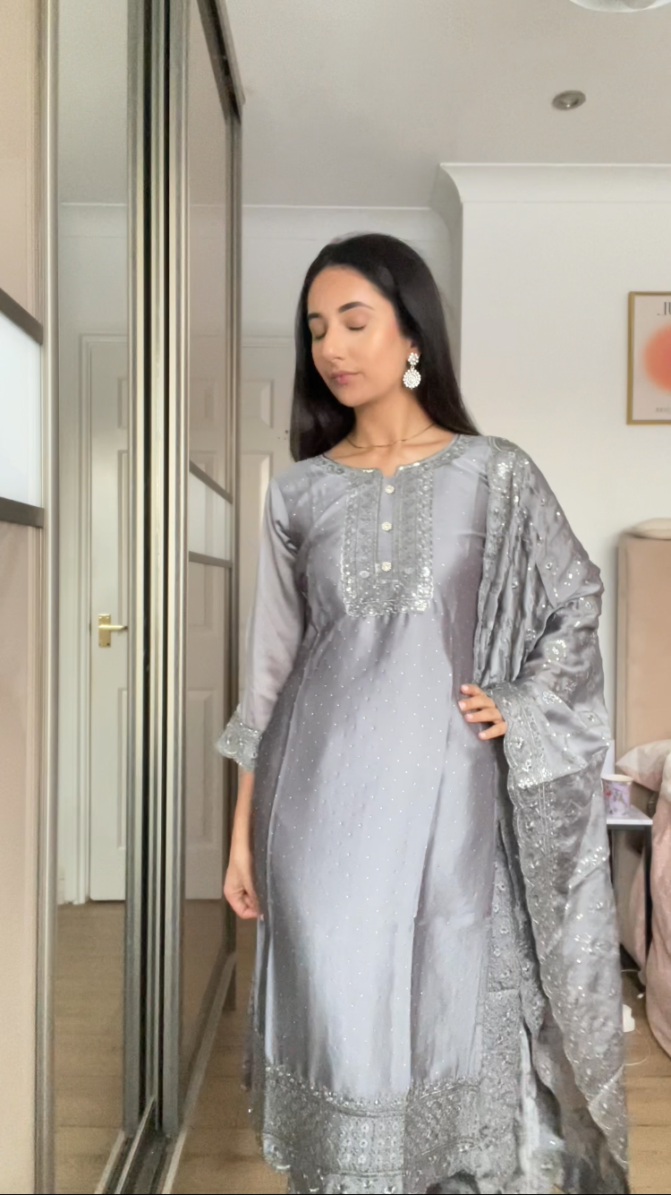 Chamakte raste in silver DN013C0