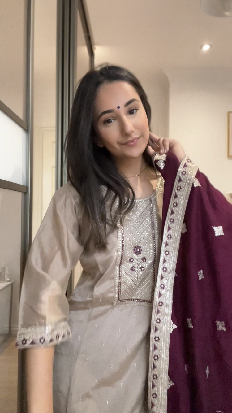 Dorangi with wine dupatta DN015C1