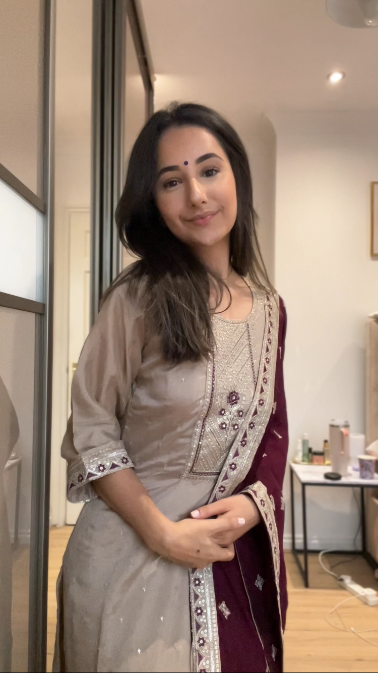 Dorangi with wine dupatta DN015C1