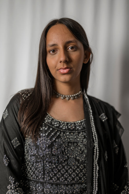 AYNA MAHAL IN BLACK MO003C0