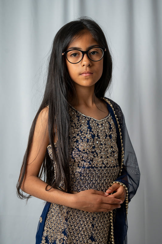 SUNEHRIPARI IN NAVY BLUE 4- 9 YRS KMO002C14