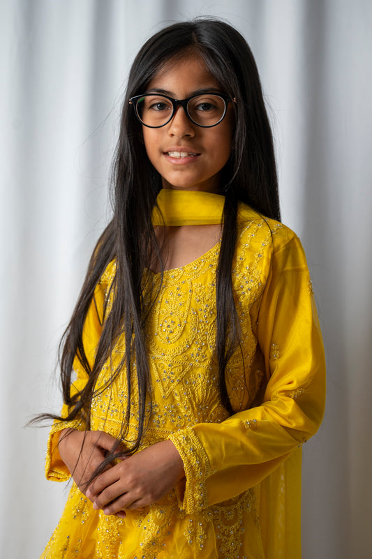 DEVANGI IN YELLOW 3-9yrs KME000C5