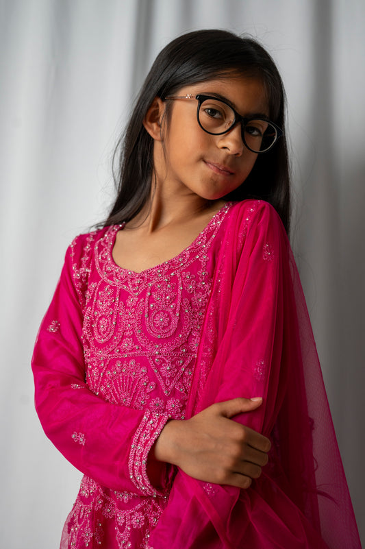 DEVANGI IN HOT PINK 3-9YRS KME000C2