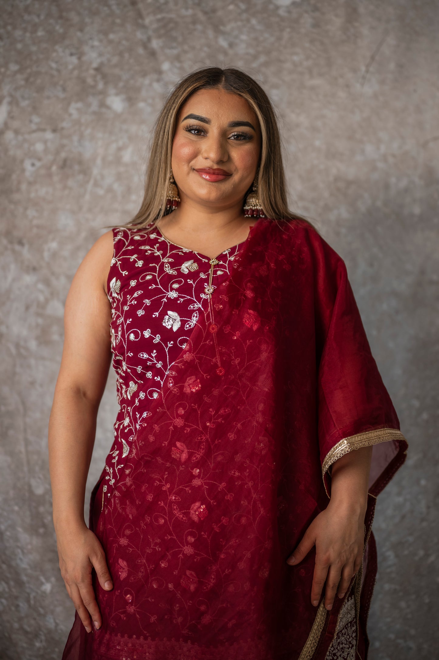 Pehnavaa in burgandy Petite BC011C4