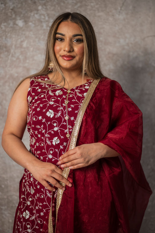 Pehnavaa in burgandy Petite BC011C4