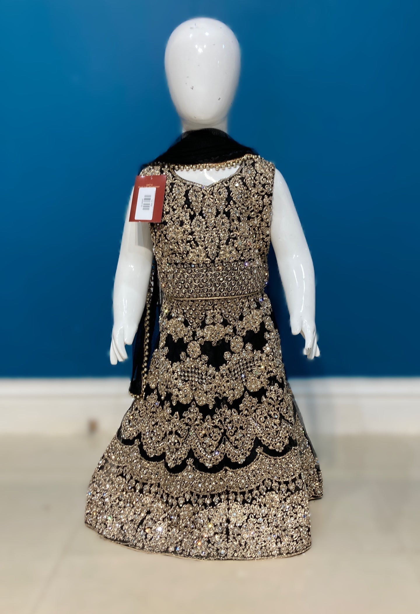 Sunehripari in black 1-4yrs KMO002C13