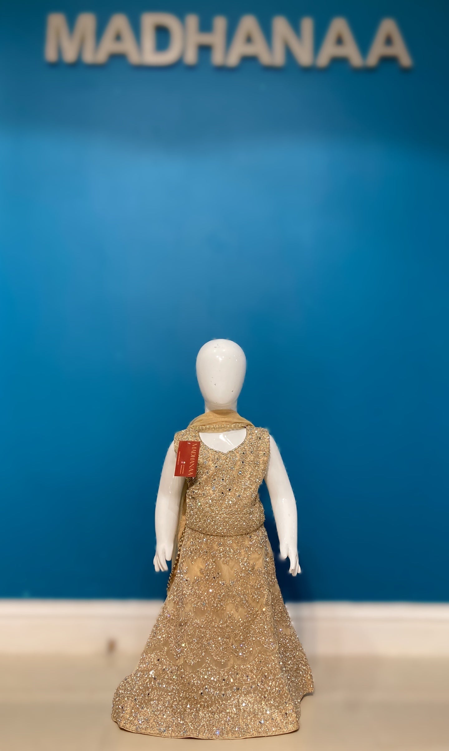 Sunehripari in gold 1-4yrs KMO002C15