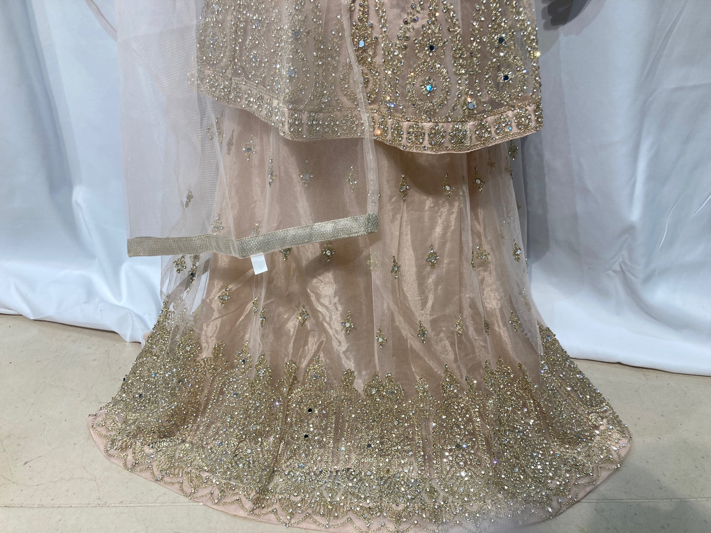 Mini Majesty in champagne 3-9yrs kmo014c3