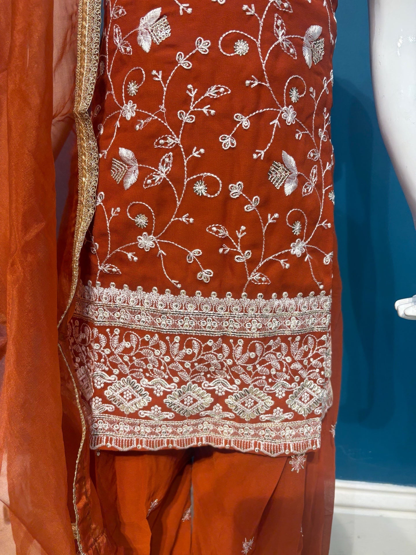 Pehnava in burnt orange 4-9 YRS BC011C5