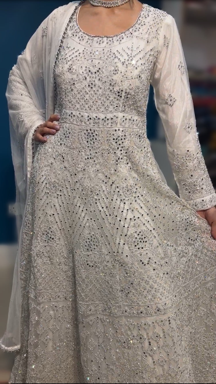 AYNA MAHAL IN WHITE MO003C4