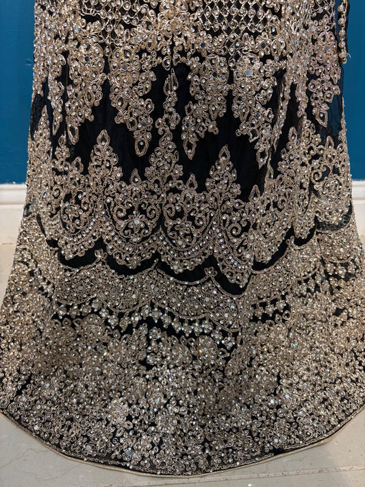 SUNEHRIPARI IN BLACK 4-9 YRS KMO002C13