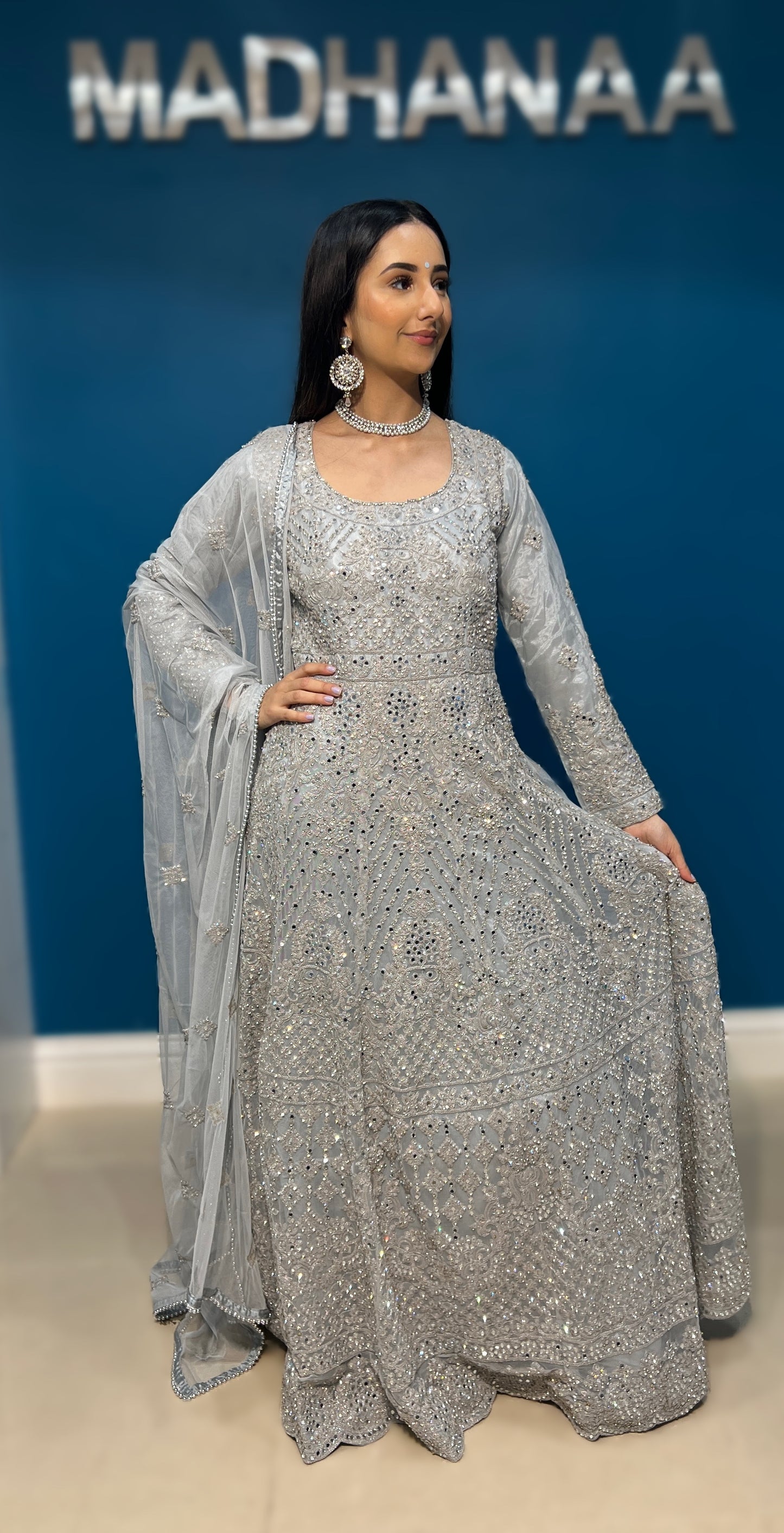 Ayna mahal in grey MO003C3