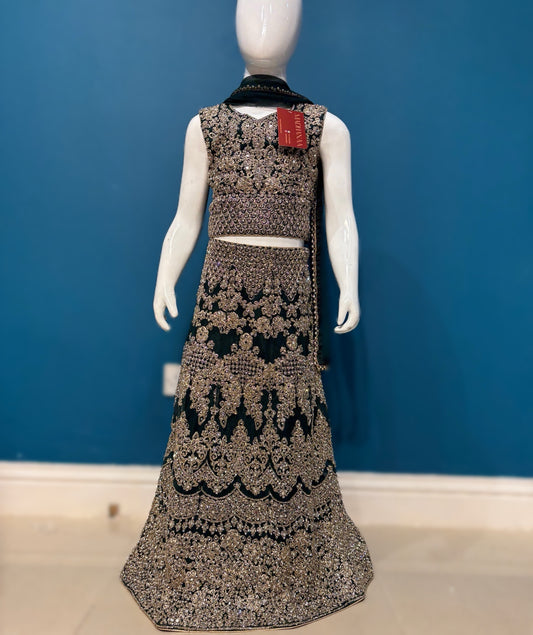 SUNEHRIPARI IN BOTTEL GREEN 4-9 YRS KMO002C4