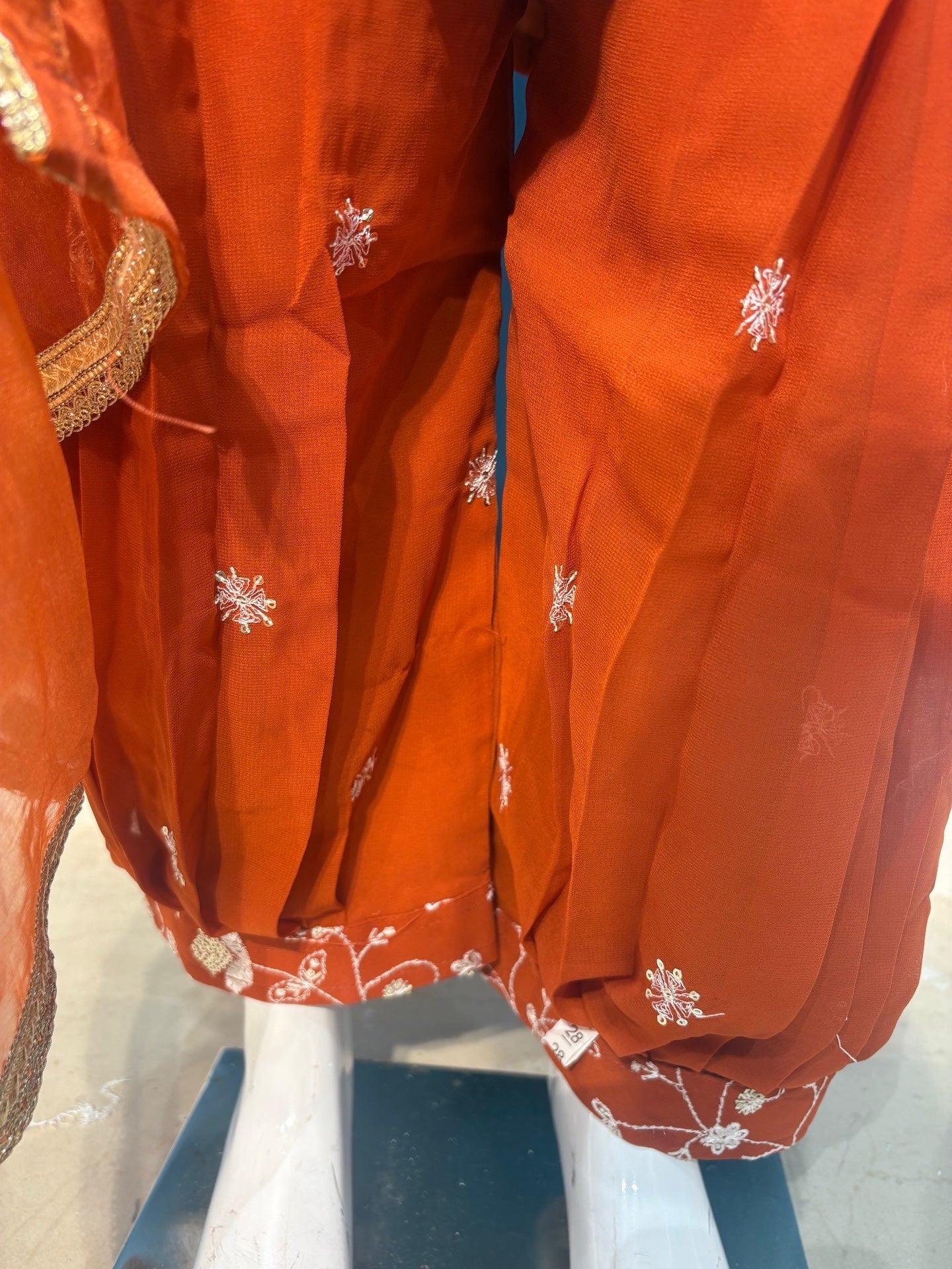Pehnava in burnt orange 4-9 YRS BC011C5