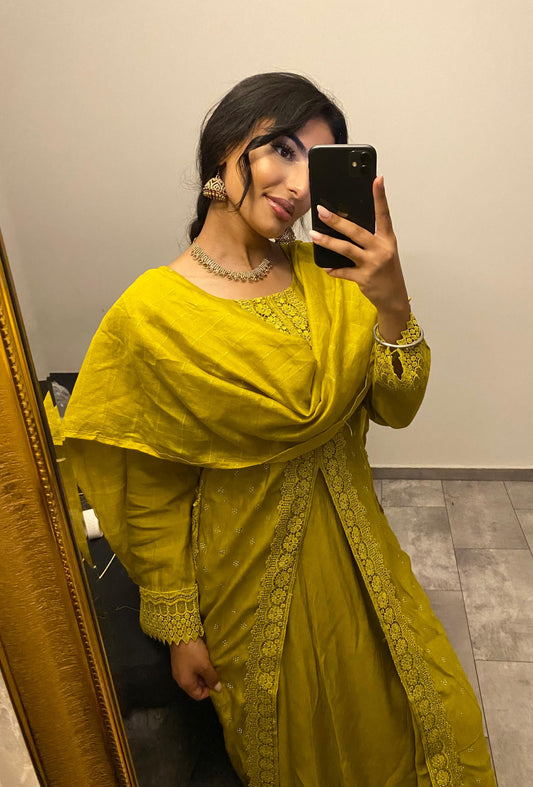 Noor-e-lace in Mustard DN000C1