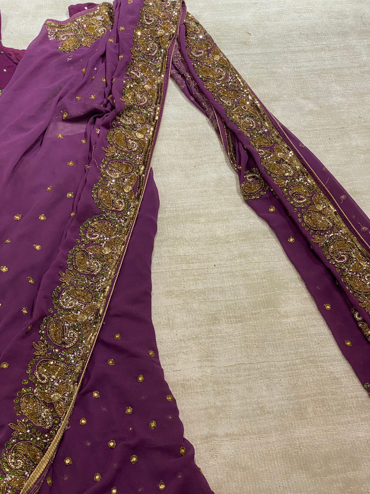 Vintage plum beaded y2k saree