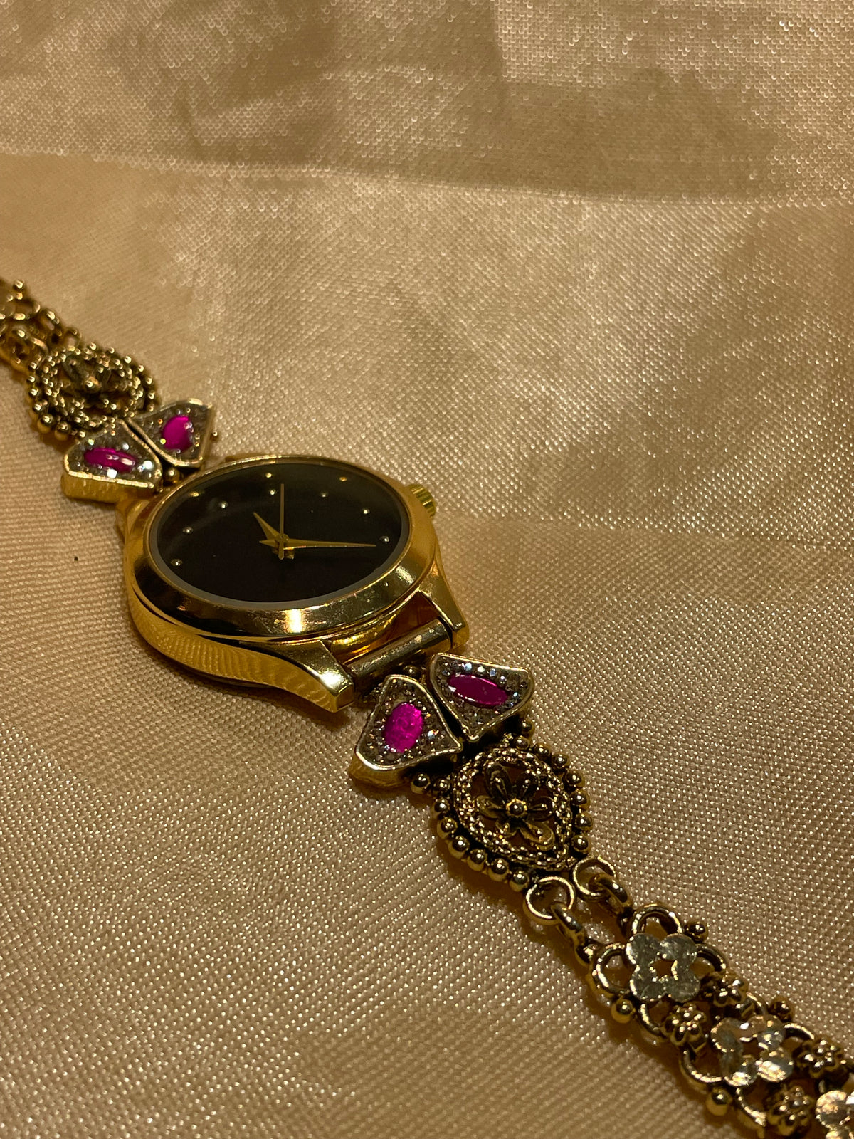 Antique gold ruby kundan bracelet watch