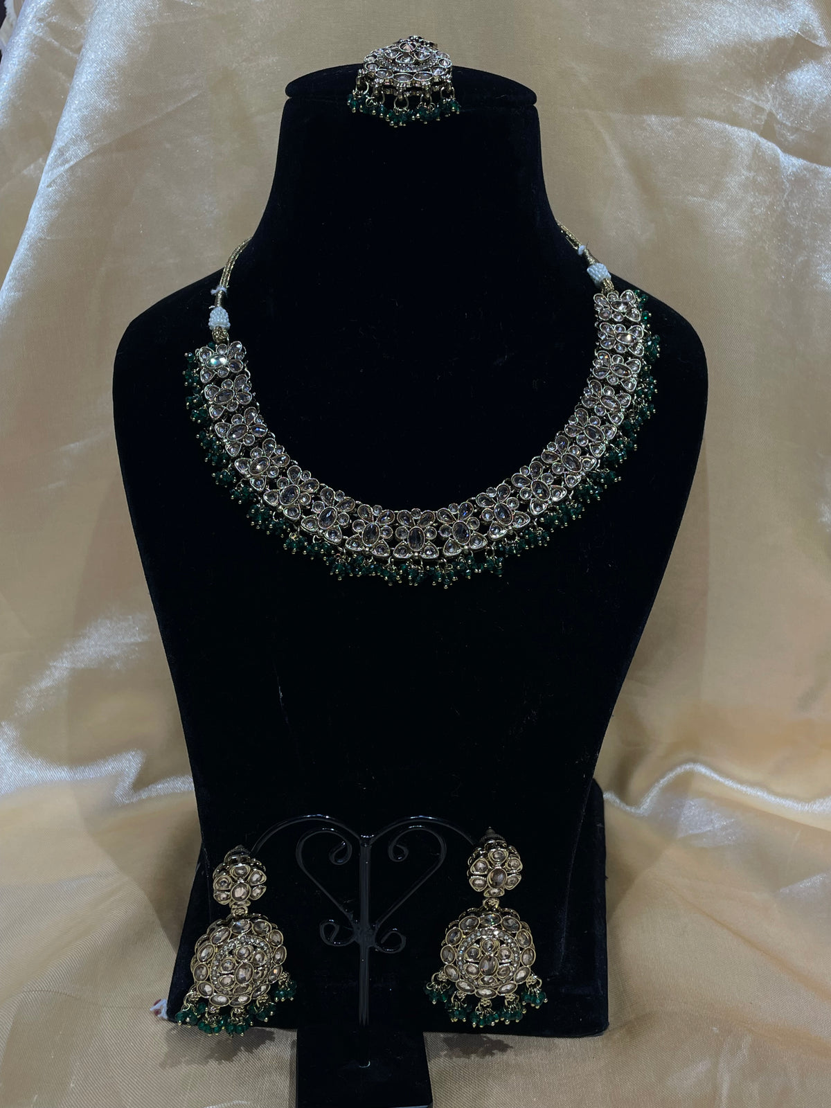 Kundan / Polki Jewelry Set with Green Bead Drops (Necklace, Earrings, and Maang Tikka)