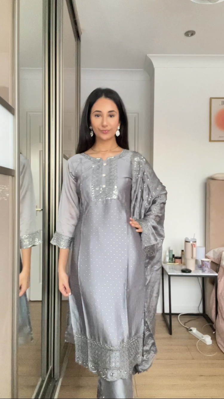 Chamakte raste in silver DN013C0