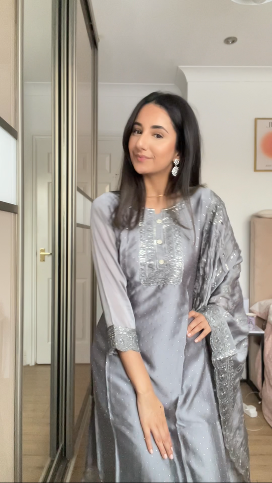 Chamakte raste in silver DN013C0