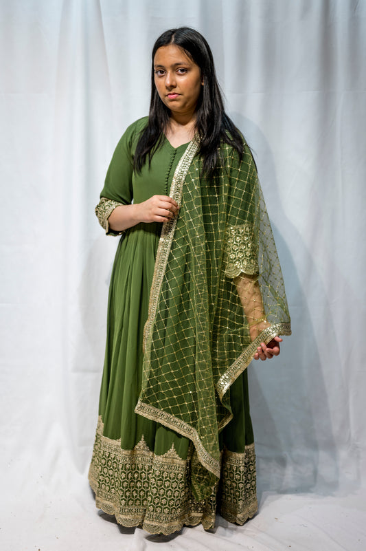 Dilraba chic anarkali in mehndi DN019C0