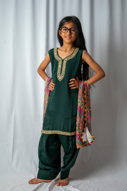 rangrez in bottle green kbc018c1