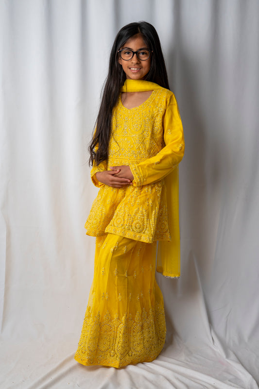 DEVANGI IN YELLOW 3-9yrs KME000C5