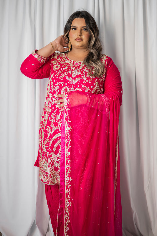 Nazakat in hot pink plus size AD007C2