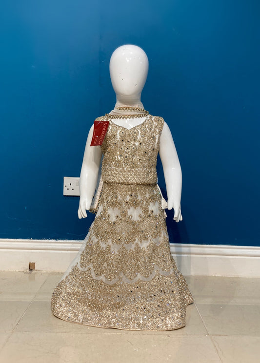 Sunehripari in white 1-4yrs KMO002C2